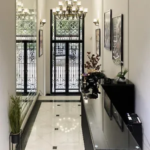 oteli̇ zi̇yaret edi̇n