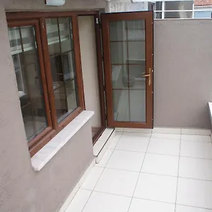 oteli̇ zi̇yaret edi̇n